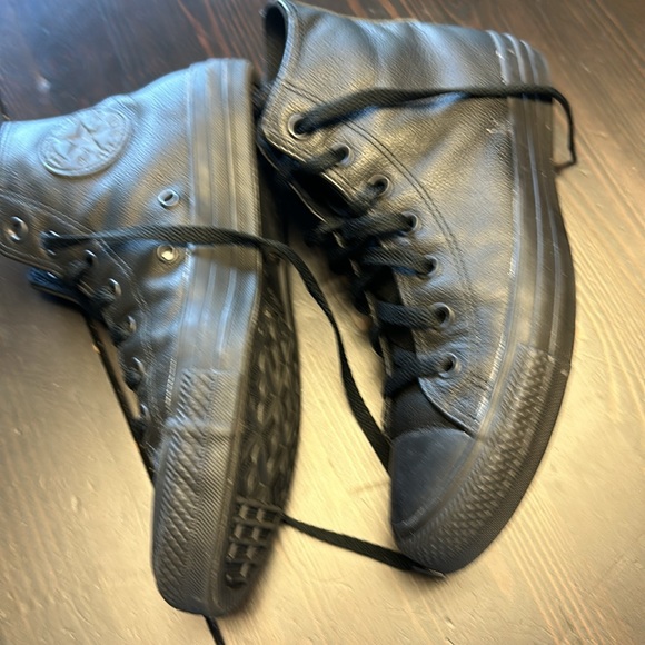Classic black leather plai sneakers - Picture 2 of 4